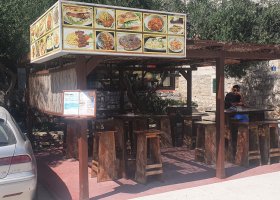 fast-food-in-the-village-002.jpg